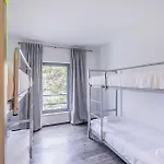 Hostel Hi Parque Nacoes - De Juventude Lisboa